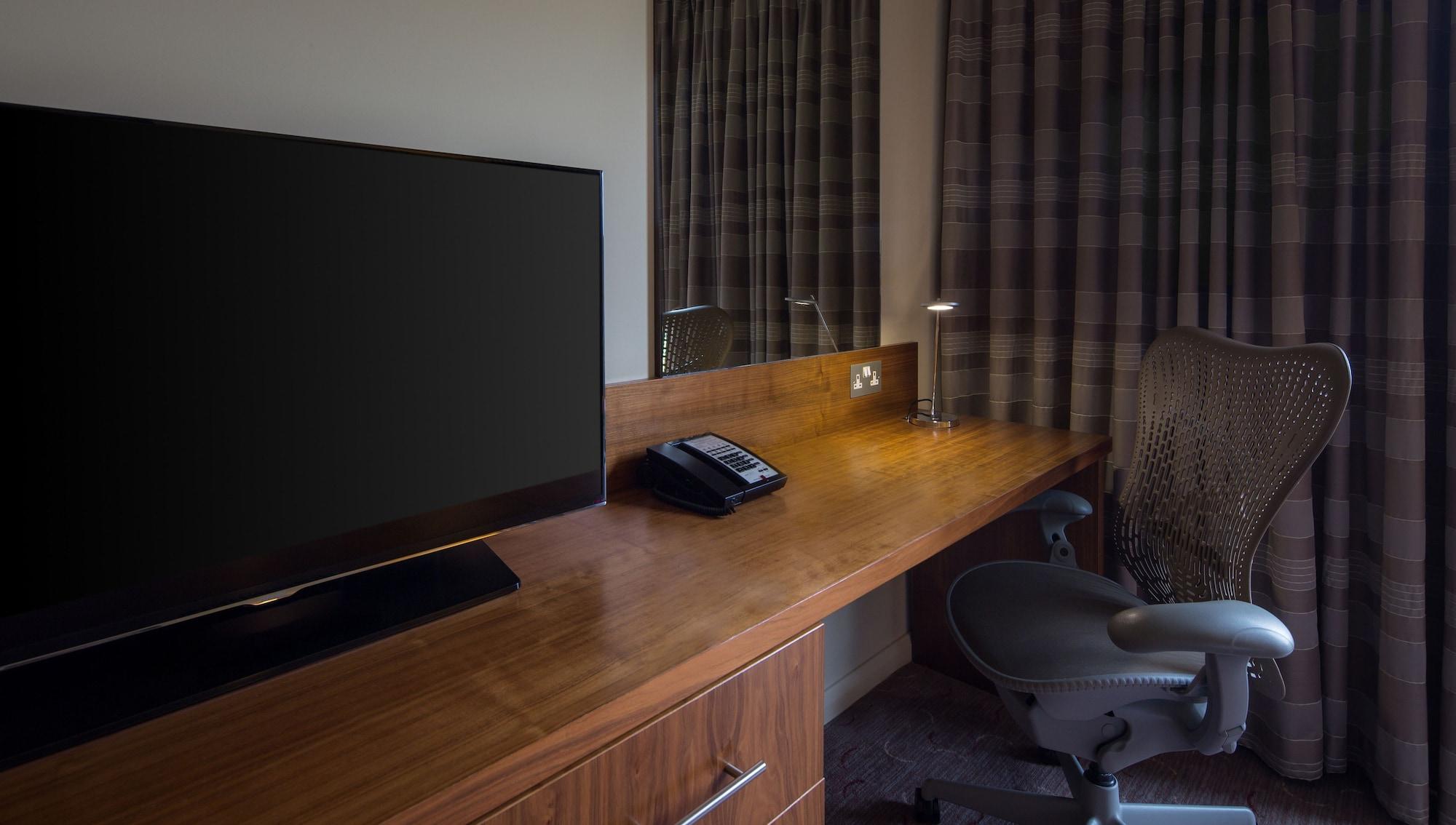 London Luton Vale Hotel Экстерьер фото
