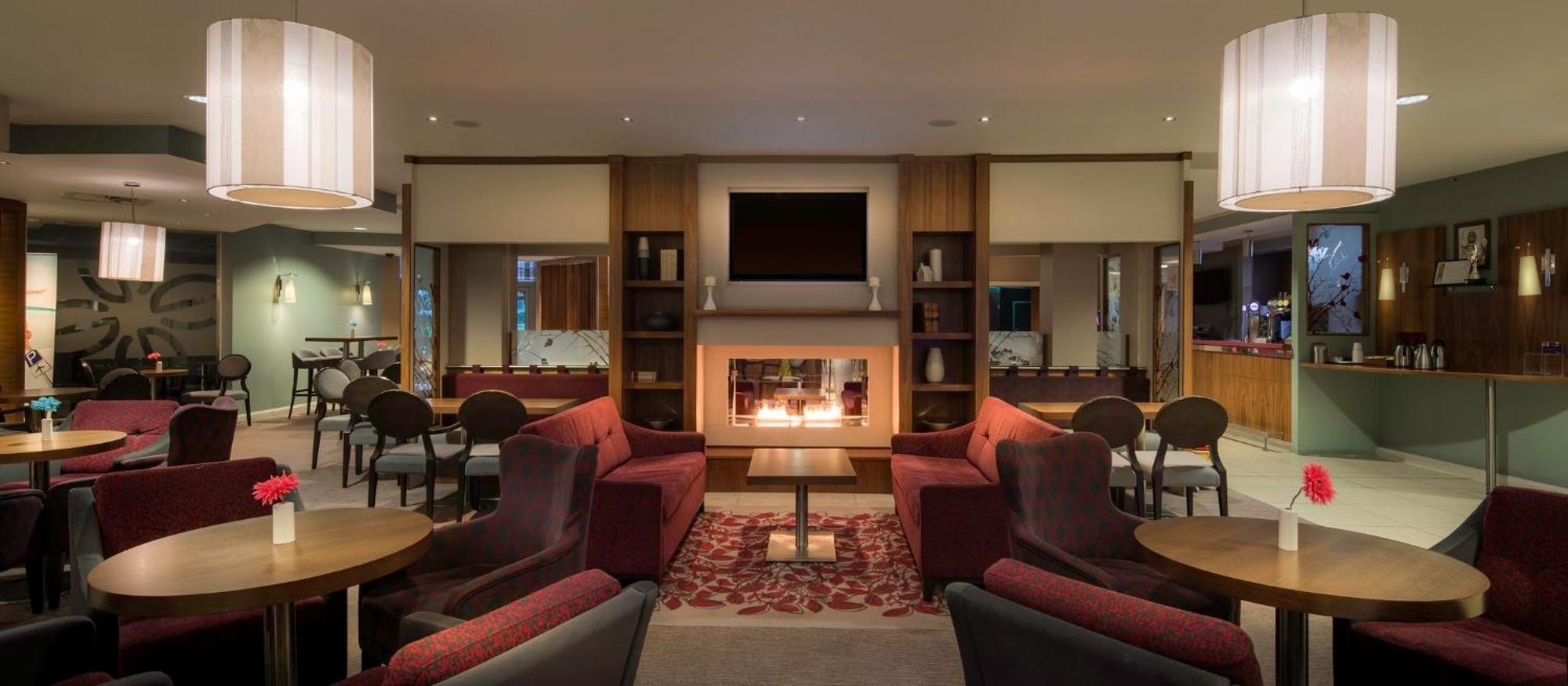 London Luton Vale Hotel Экстерьер фото