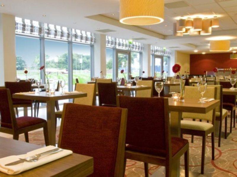 London Luton Vale Hotel Экстерьер фото